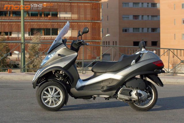 Piaggio MP3 Touring 300 LT — foto 7