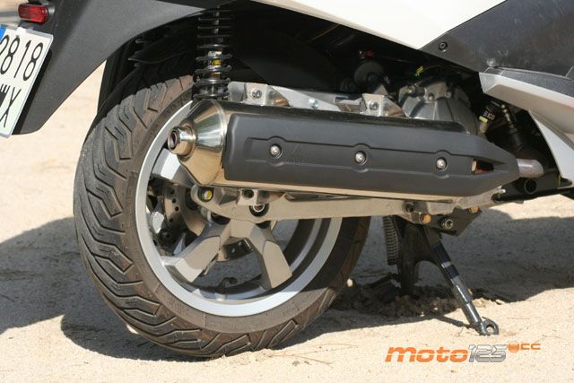 Peugeot Satelis 125 Urban — foto 7