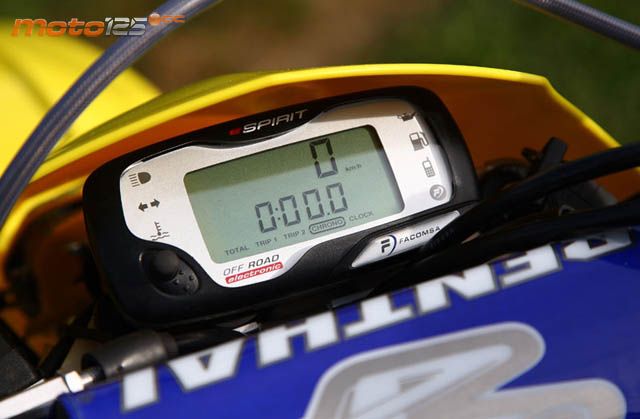 Suzuki RM125 E — foto 7
