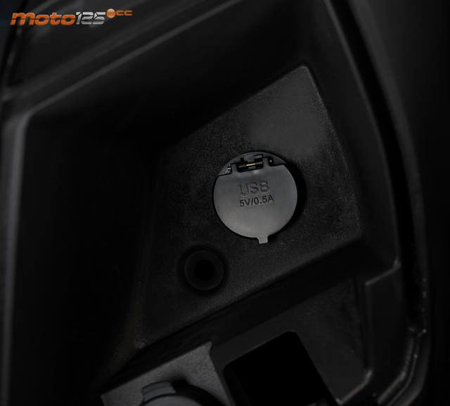 SYM Joymax 125 — foto 7