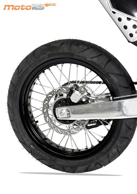 AJP PR4 Supermoto 125 — foto 7