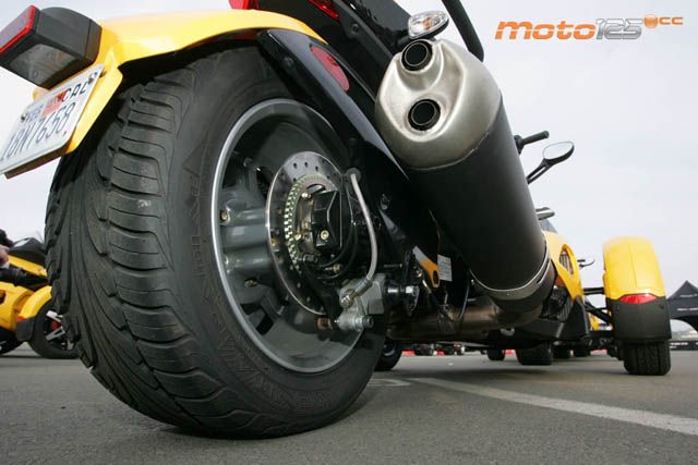 Can-Am Spyder RS SE5 — foto 7