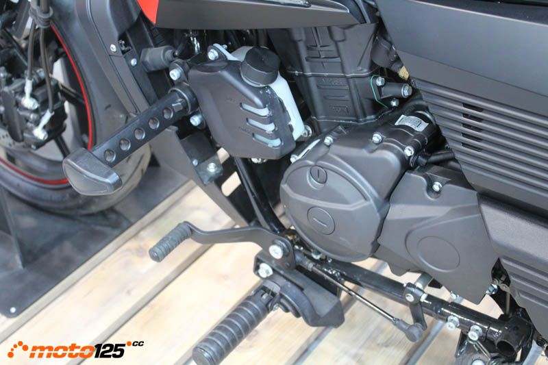 UM Motorcycle Renegade Comando 125 — foto 7