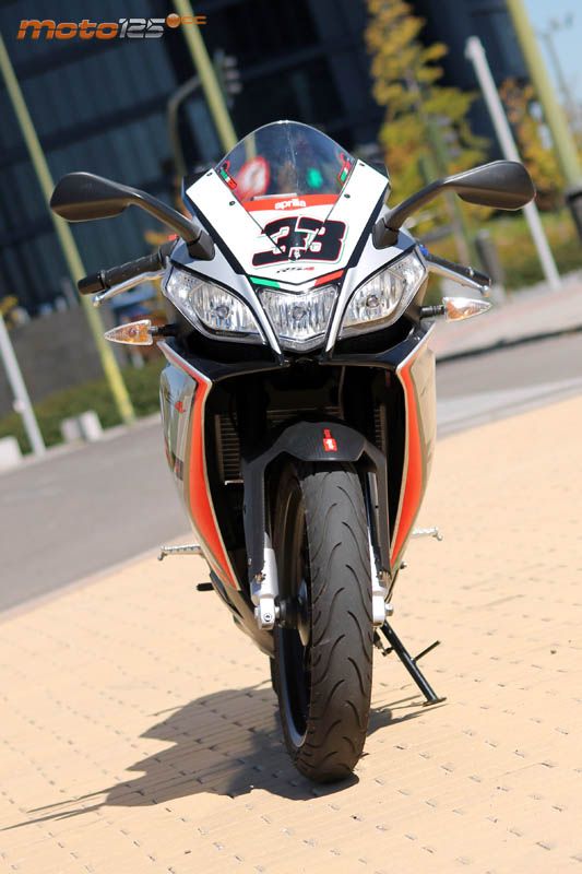Aprilia RS4 125 Replica — foto 8