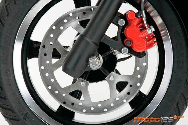 Peugeot Satelis 125 RS — foto 8
