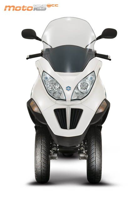 Piaggio MP3 125 Hybrid — foto 8
