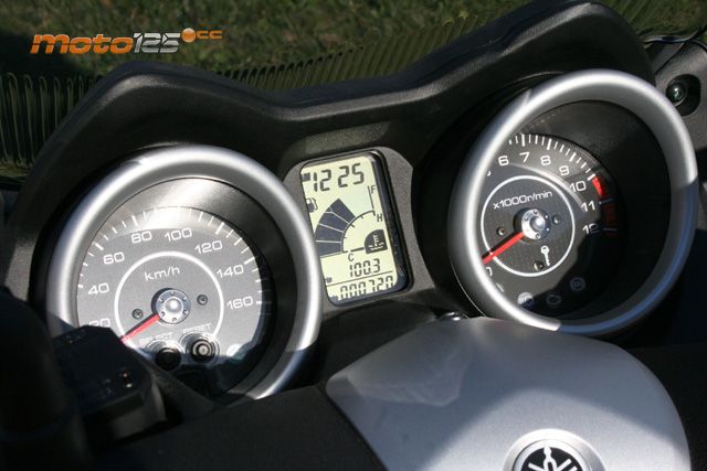Yamaha X-Max 125 ABS — foto 8