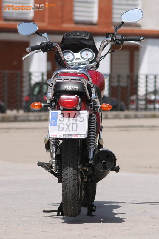 Yamaha YBR Classic 125 — foto 8