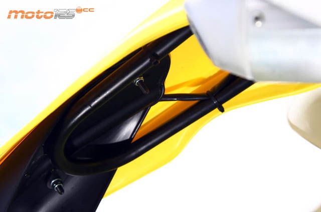 Suzuki RM125 E — foto 8