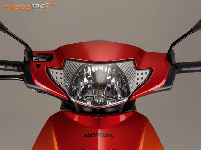 Honda Innova 125i — foto 8