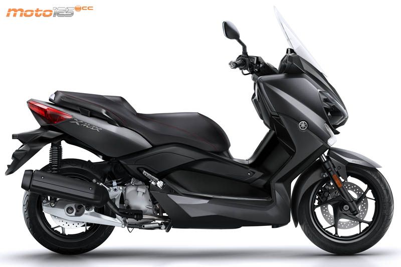 Yamaha X-Max 125 '17 E4 — foto 8
