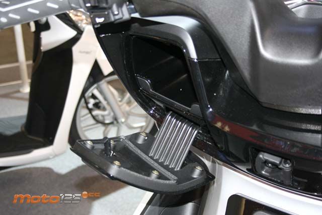 Kymco K-XCT 125i — foto 8