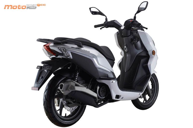Keeway CityBlade 125 — foto 8