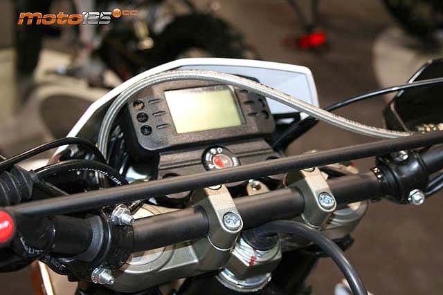 MH Motorcycles MH10 125 LC Pro — foto 8