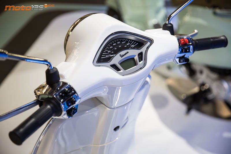 Vespa Primavera Yacht Club — foto 8