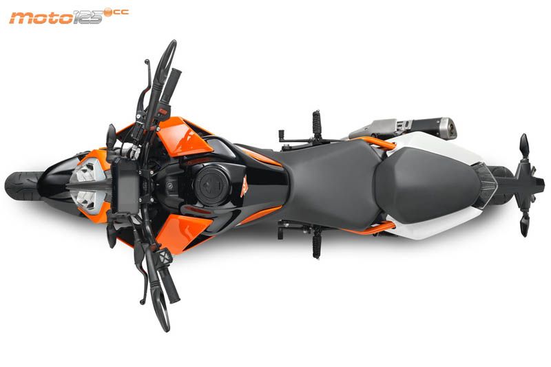 KTM Duke 125 — foto 9