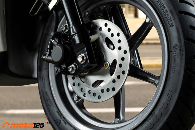 Yamaha D'elight 125 — foto 9