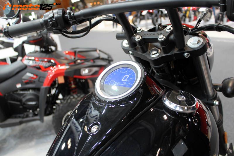 UM Motorcycle Renegade Freedom 125 — foto 9