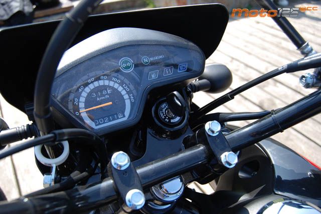 Suzuki DR125 SM — foto 9