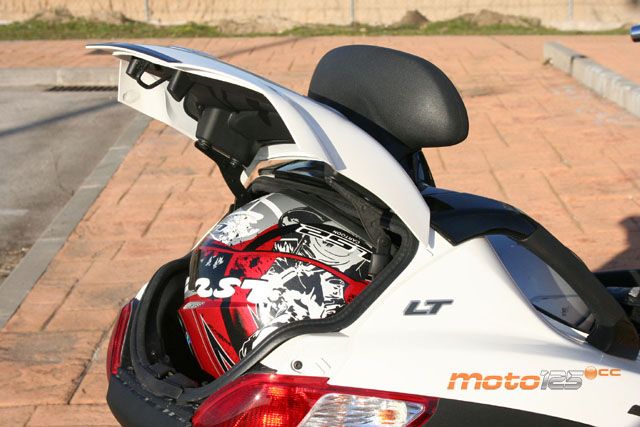 Piaggio MP3 400 LT Sport — foto 9