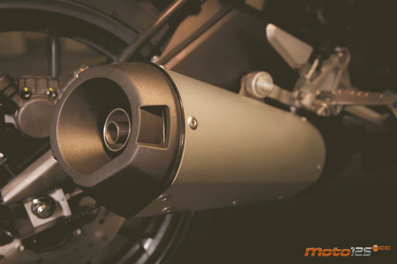 Yamaha MT-125 — foto 9