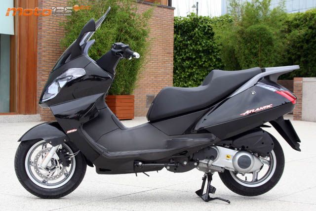 Aprilia Atlantic 125 — foto 9