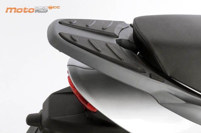Benelli Velvet 125 — foto 9