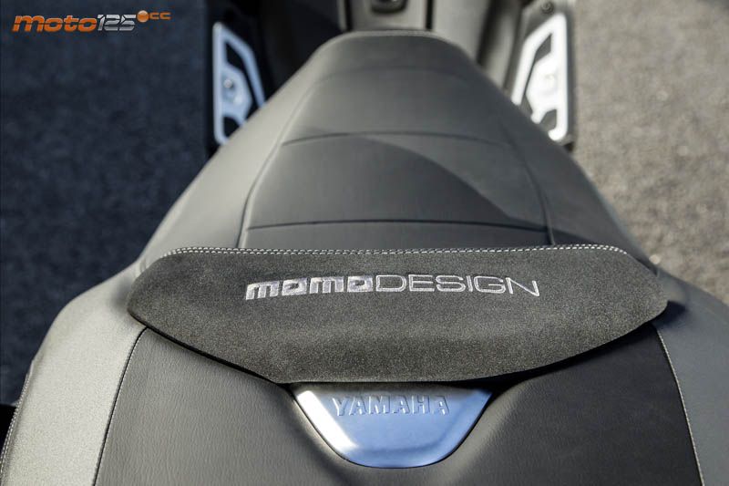 Yamaha X-Max 125 MomoDesign — foto 9