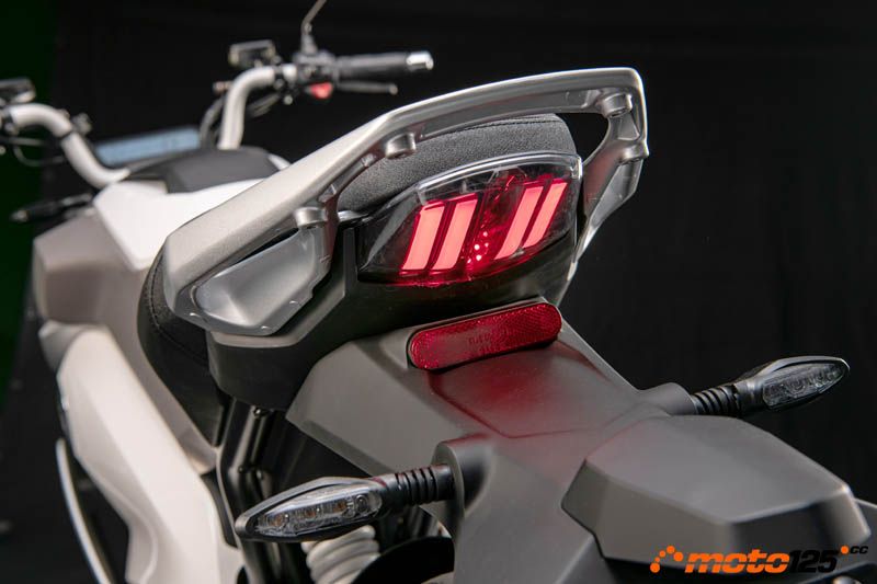 Super Soco TS Street Hunter — foto 9