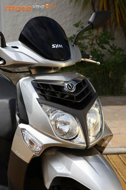 SYM HD2 125 — foto 9