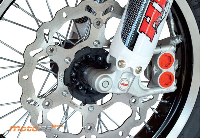 HM Derapage Comp.2T 125 — foto 10