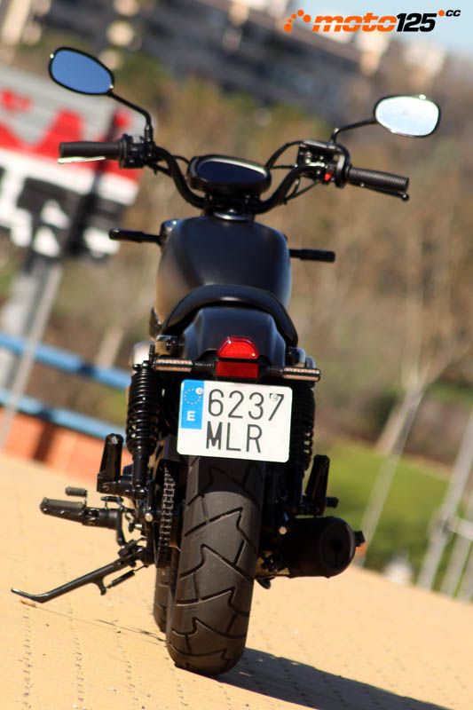 Hyosung Bobber 125 — foto 10