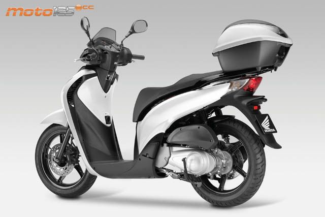 Honda Scoopy SH125 Top Box — foto 10