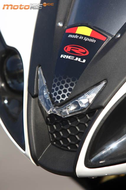 Rieju RS3 125 — foto 10