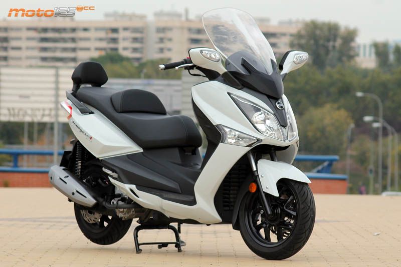 SYM Joymax ConfortABS125 — foto 10