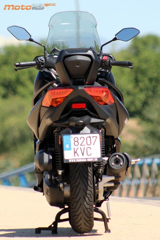 Yamaha X-Max 125 Iron Max — foto 10