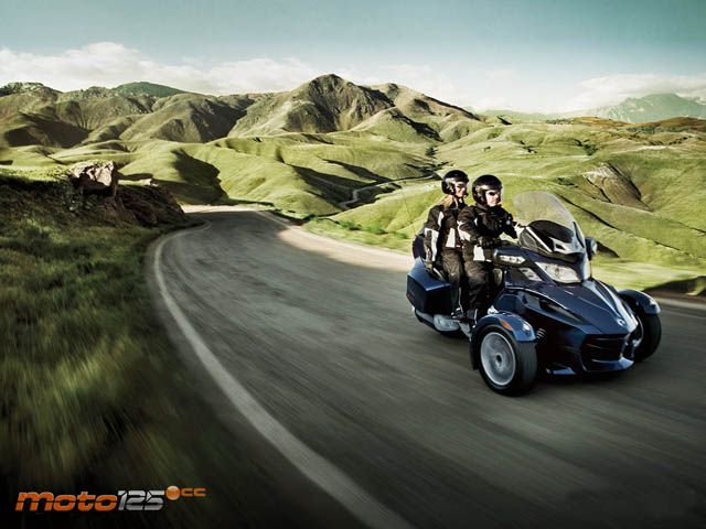 Can-Am Spyder RT-S SE5 — foto 2