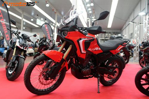 Madrid X Moto '26 - QJ Motor SRT 125 DX