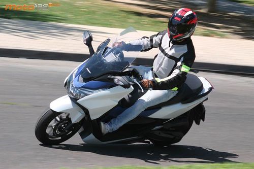 Honda Forza 125 - Que la Forza te acompañe