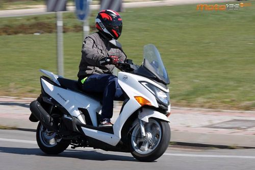 Daelim Steezer 125 - Comodín