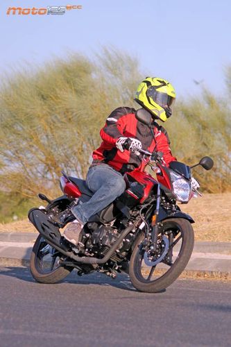 Para marzo – Yamaha YS 125