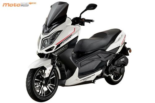 Riya T9 125i - Gran Turismo “Premium” a precio “Low Cost”