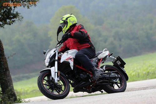 Primer contacto - Macbor Shifter MC-1 125i