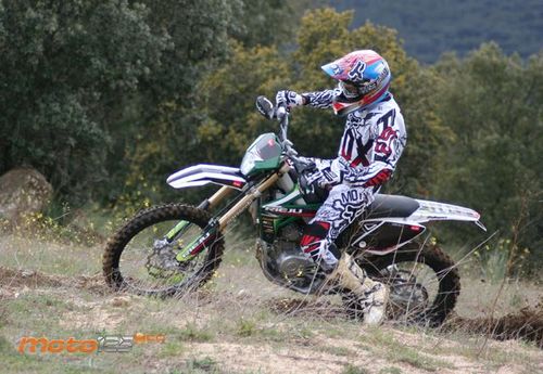 Rieju Marathon 125 Competizione - Toma de contacto