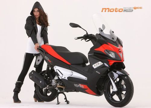 Aprilia SR Max 125