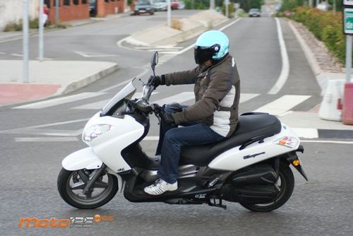 MX Motor E-Space 125 - El ataque de los clones