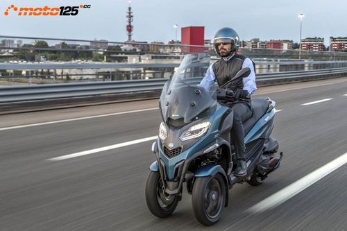 Presentación - Piaggio MP3 400 Sport/530 Exclusive HPE