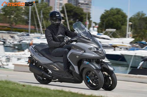 Presentación Yamaha Tricity 300