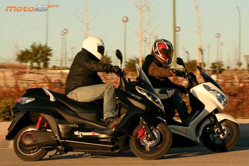 Comparativa - Scooters GT Eléctrico/Gasolina: LEMev Stream/Suzuki Burgman