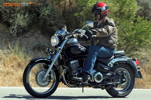 Daelim Daystar 125 FI - Con luz propia